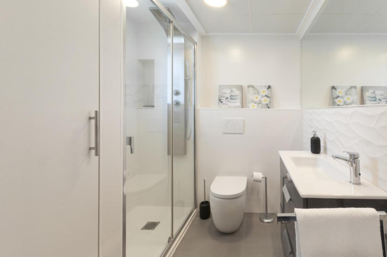 Ag Aquarium Apartment Playa de Gandia ภายนอก รูปภาพ